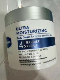 Cole Cole -Vaseline凡士林®特潤修護精華雪融霜_2