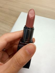 Kitty -TOM FORD BEAUTYFabulous 液態唇膏_1