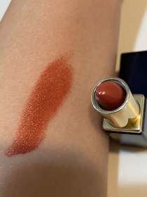 Cole Cole -ESTEE LAUDER高清純色魅惑亮澤唇膏_3