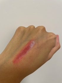 Blooming-OPERA柔潤亮澤染色唇膏_2