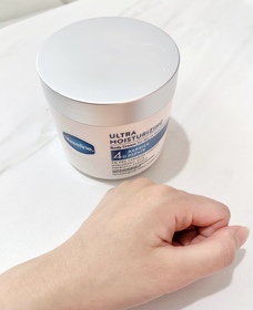 kayla.me.me-Vaseline凡士林®特潤修護精華雪融霜_3