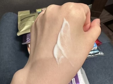 莓莓-Curél深層高效保濕面霜_1