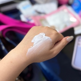 agnessstang-Vaseline凡士林®特潤修護精華雪融霜_3