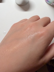 hoyyyy-HADA LABO 肌研H.A. Supreme 透亮活力精萃水_4