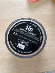 TsuenMa-MAKE UP FOR EVER超高清持久定妝蜜粉_1