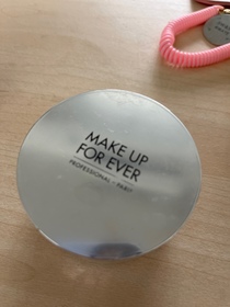 TsuenMa-MAKE UP FOR EVER超高清持久定妝蜜粉_2