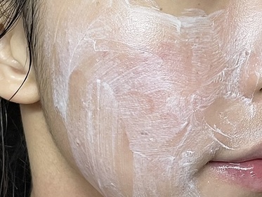 布吶吶-FIRST AID BEAUTY強效保濕修復燕麥⾯霜_3