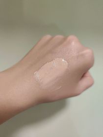 Kitty -GUERLAIN祼光絲柔精華粉底液_2