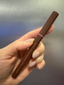 Shirlin Ho-UZU BY FLOWFUSHIUZU EYE OPENING LINER_1