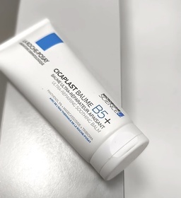 YYeman-LA ROCHE-POSAYCICAPLAST B5萬用修復霜_3