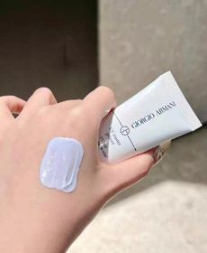 Fng-ARMANI Beauty亮肌防曬妝前底霜_1