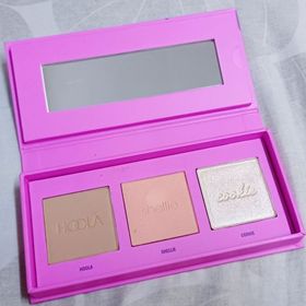 mandy-BenefitHoola古銅胭脂蜜粉_1