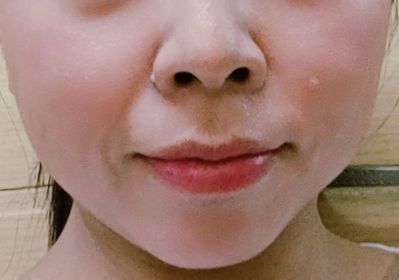 mandy-BenefitHoola古銅胭脂蜜粉_2