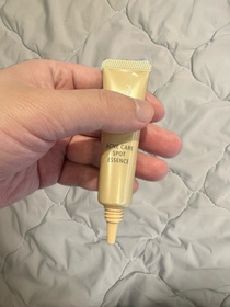 Kelvin-d program酵母益生元多重淨痘袪印精華_1