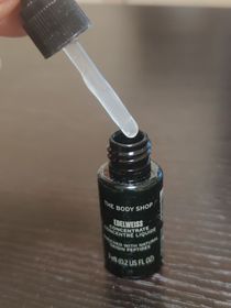 Kitty -The Body Shop雪絨花抗氧活肌精華_2