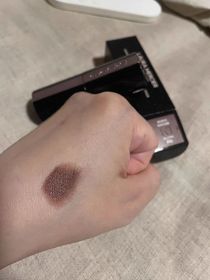 Fng-LAURA MERCIER幻魅柔霧鎖水唇膏 _2