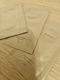 lonia-RMK透亮礦物潔面霜_1