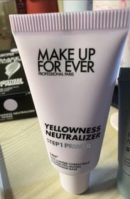Fng-MAKE UP FOR EVER持久退黃底霜_1
