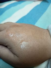 Anna-TorridenDIVE-IN Low Molecule Hyaluronic Acid Toner_4