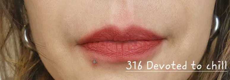 huffy-M.A.C輕吻雲霧保濕唇膏 _3