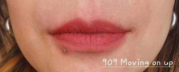 huffy-M.A.C輕吻雲霧保濕唇膏 _4