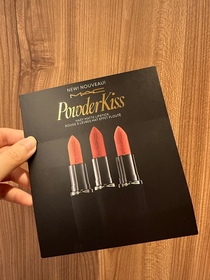 isabeloclock-M.A.C輕吻雲霧保濕唇膏 _3