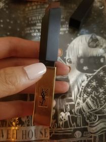 Tszki-YSL BEAUTÉ絕色輕霧唇膏_4