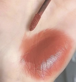 YYeman-ARMANI Beauty絲絨啞亮唇釉_1