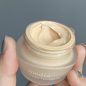 chewyfruit-media粉嫩保濕礦物粉底霜_2