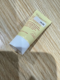 Rin-CLARINS溫和柔滑潔面泡沫_2