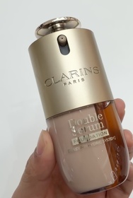 Sarah-CLARINS賦活雙萃精華粉底液_1
