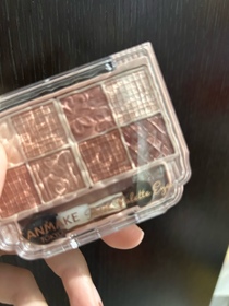 Hy-CANMAKE TOKYO耀目優雅八色眼影盤_1