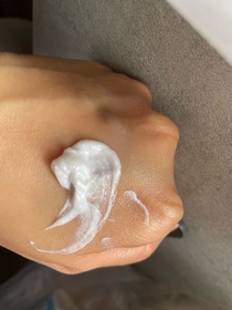 CandyLiYing-FIRST AID BEAUTY強效保濕修復燕麥⾯霜_2