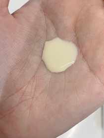 Kitty -LA ROCHE-POSAYANTHELIOS 全效廣譜輕盈隔離乳液 SPF50+_2