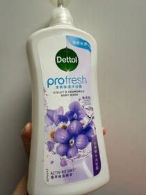 Ceccinmydin-Dettol 滴露ProFresh清爽保濕沐浴露(紫羅蘭及洋甘菊)_1