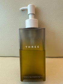 EC-THREE平衡潔膚油 N_2