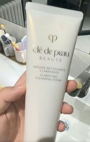 Fng-Clé de Peau Beauté鉑鑽淨膚潔面泡沫_1
