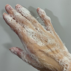 Ariaaa-Dettol 滴露ProFresh清爽保濕沐浴露(水感蜜桃)_4
