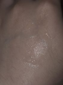 Yuki-Haruhada冰感耐水防曬噴霧 SPF50+/PA++++_2