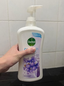 Suki-Dettol 滴露ProFresh清爽保濕沐浴露(紫羅蘭及洋甘菊)_1