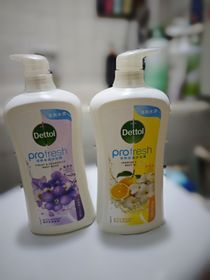 Jasmanya-Dettol 滴露ProFresh清爽保濕沐浴露(紫羅蘭及洋甘菊)_1