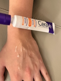 bobobeauty-CeraVe活肌再生維他命C提亮精華_2