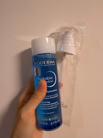 Candy Ng-BIODERMA 貝膚黛瑪水活保濕精華肌底液_2