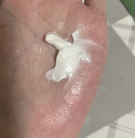 Kathy Wai-ESTEE LAUDERRevitalizing Supreme+ 新生活膚彈活輕盈面霜_3