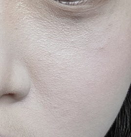 Emily Leung-PAUL & JOE BEAUTE糖瓷防曬絲潤精華氣墊粉底 SPF50+/ PA++++_2