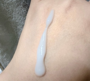 Sakura醬-Vaseline水楊酸煥膚精華凝乳_1