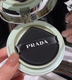 Fng-PRADA BeautyPRADA 原光新肌氣墊粉底_1