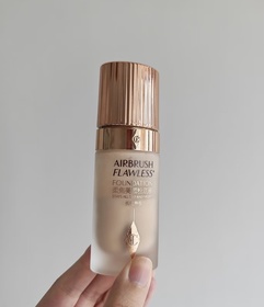 Lindabb-Charlotte Tilbury輕盈無瑕粉底液 (NEXT GEN粉底)_2