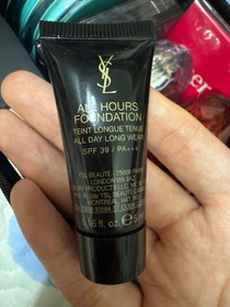 　peg-YSL BEAUTÉ恆時輕透霧光粉底液_1