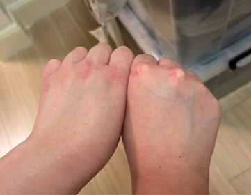 cwong-AHC9重全護撫紋淡斑防曬乳_1